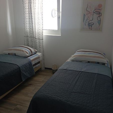 Apartments Frigan マスレニツァ エクステリア 写真